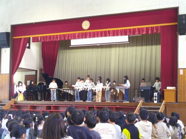 器楽クラブの発表