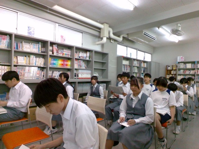中継のために集まった部活動の部長